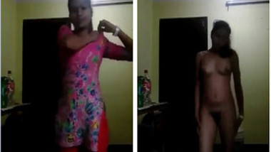 Wonderful Desi Webcam Model Lets Viewers Enjoy Her Slender Body indian sex  tube