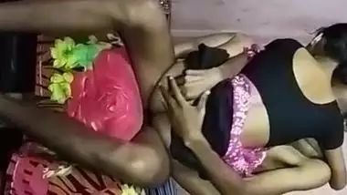 Dehati Teacher Ki Chudai free sex videos on Desixnxx.info