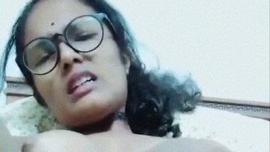 380px x 214px - Hairy Pooru Malayali Nurse Rubbing Yoni Video indian sex tube