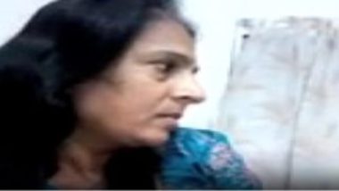 Wife Secratfuck Husband Sex Video - Mature Desi Randi Facial Massage With Penis indian sex tube