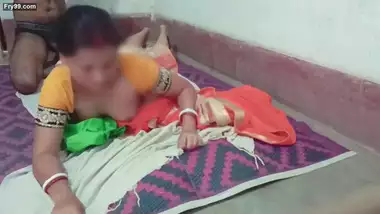 Hindi Bf Hd Sss - Bhaji Big Ass Indian Desi Couple Sex Porn In Hindi Full Hd Desi Video  Village indian sex tube
