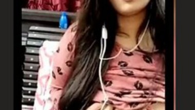 Xnxsaxvdeo - Desi Beauty Showing Boobs Online indian sex tube