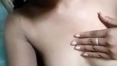Mallu Kallavedi free sex videos on Desixnxx.info