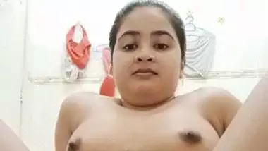 380px x 214px - Soft Sexy Figured Indian Girl Fully Nude In Bathroom indian sex tube