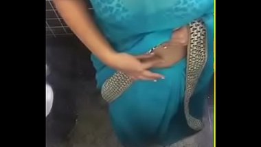 380px x 214px - Big Melons Of Tamil Aunty While Taking Shower indian sex tube