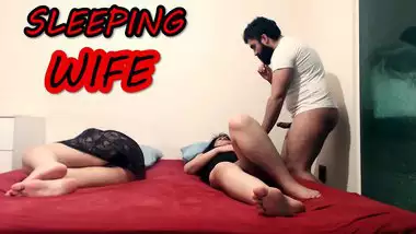 Top Srilankasexvidio free sex videos on Desixnxx.info