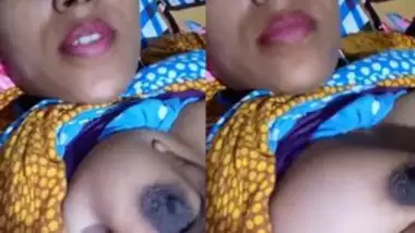 Kerala Scool Bebysex - Bhabi Showing Her Boobs New Leaked Mms indian sex tube