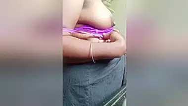 Sultan T Poshu Pakhir Chuda Chudi free sex videos on Desixnxx.info