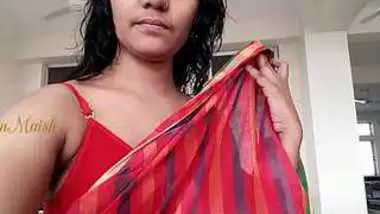 Desi Cute Girl Riya With Her Bf indian sex tube