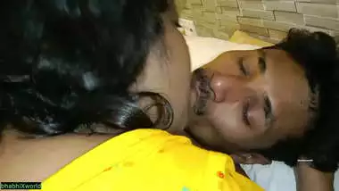 Sexy Bhojpuri Doctor And Patient Having A Dick Issue indian sex tube