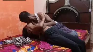 Anmol Gagan Maan Xxx Video free sex videos on Desixnxx.info