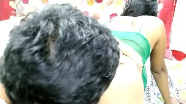 Indian Womans Natural Hairy Pussy Fucked During Period indian sex tube