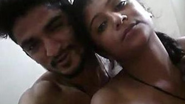 380px x 214px - Amateur Desi Couple Interrupts Sex To Film How They Share Xxx Kisses indian  sex tube